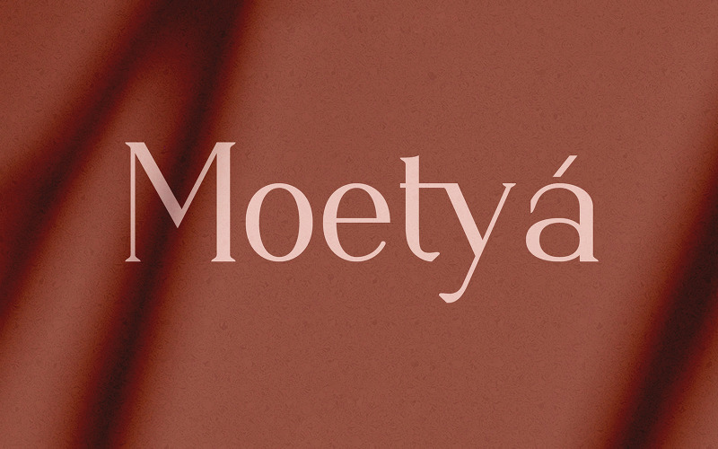 Moetya - Elegante carattere serif