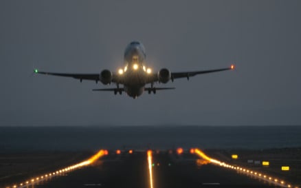 A frontal takeoff at night - Stock Video