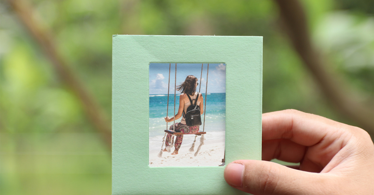 Light Green Photo Frame Product Mockup TemplateMonster