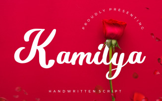 Kamilya Handwritten Cursive Font