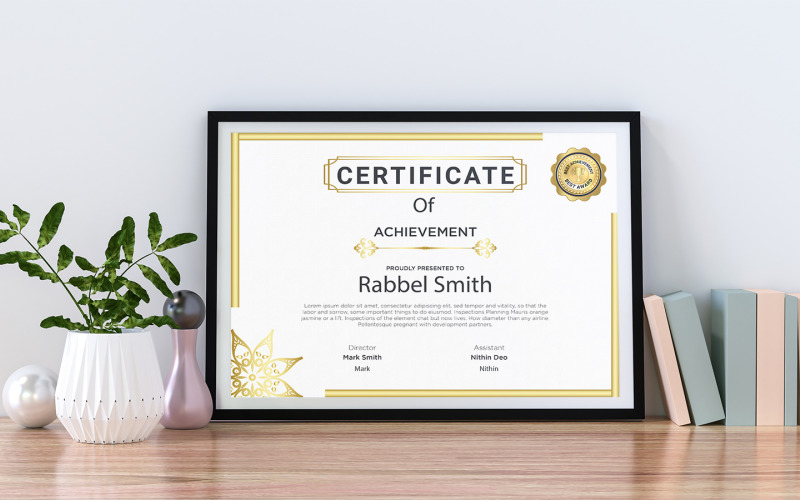 Golden Certificate Of Achievement Certificate Template