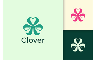 Clover Logo with Simple Love Shape
