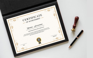 Certificate of achievement or professional certificate template design