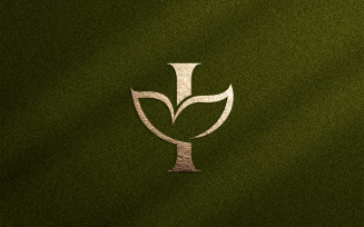 Floral Beauty Logo Leaf Natural Letter I