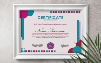 Flat design modern certificate template.