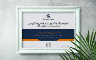 University Certificate of Achievement Template