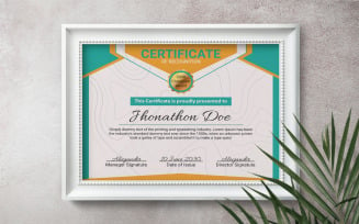 Modern luxury certificate template design.