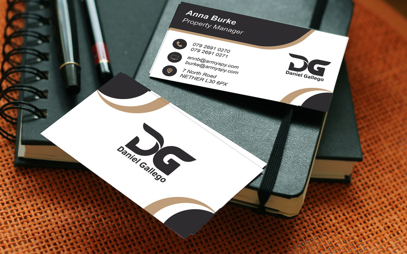 Stunning visiting Card - Ready to use - printable format Corporate Identity