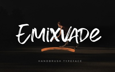 Emixvade - Carattere pennello a mano
