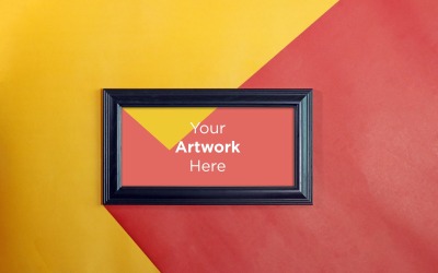 Cornice in legno con sfondo in carta colorata mockup del prodotto