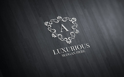 Luxe Royal 32 Logo sjabloon