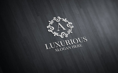 Luxus Royal 34 logó sablon