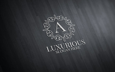 Luxusní šablona Royal 40 Logo