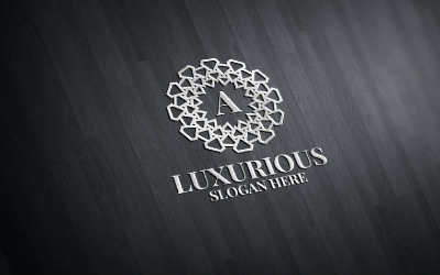 Luxusní logo Royal 78 s logem Diamond
