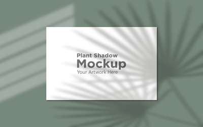 Natürlicher Palmblattschatten mit Landschaft leeres Rahmen-Mockup-Hintergrundprodukt-Mockup
