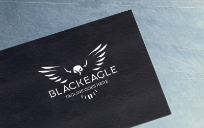 Plantilla de logotipo de águila negra