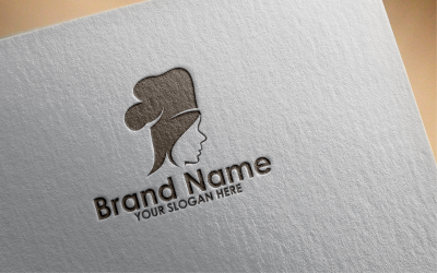 Modèle de logo de femme chef