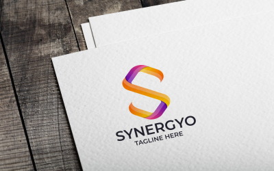 Synergyo lettera S Logo modello