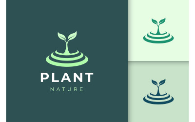 Modèle de logo biologique de plantes naturelles
