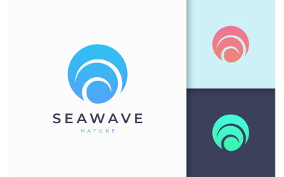 Modelo de logotipo de surf ou praia
