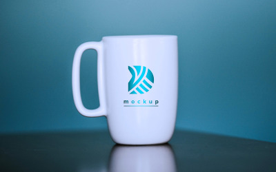 Mockup di tazza da caffè semplice Psd