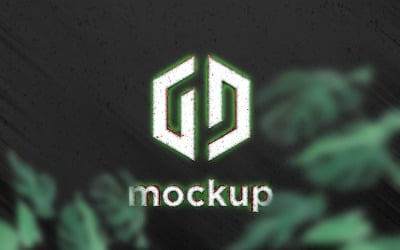Mockup logo Hurror dietro le foglie verdi