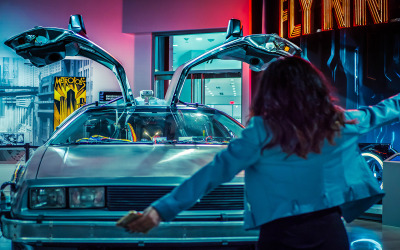 Retro Racer – elektronická hudba Synthwave