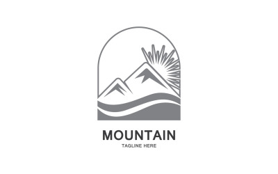 Icona di montagna Logo Design Vector Landscape V17