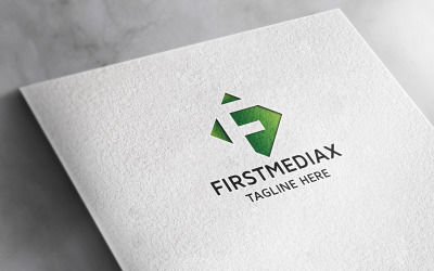 Professzionális First Mediax Letter F logó