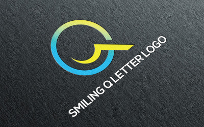 Plantilla de logotipo de letra Q sonriente