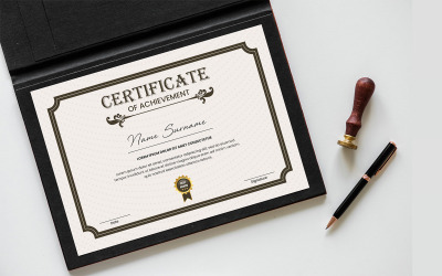 Moderní design šablony certifikátu s certifikáty o úspěchu
