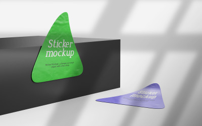 Triángulo Sticker Mockup Vol 18