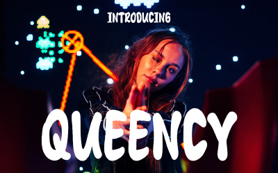 Queency - Handwritten Font