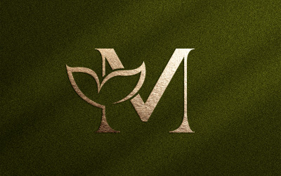 Floral Beauty Logo Folha Natural Letra M