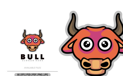 Logotipo de diseño de dibujos animados de mascota de toro lindo