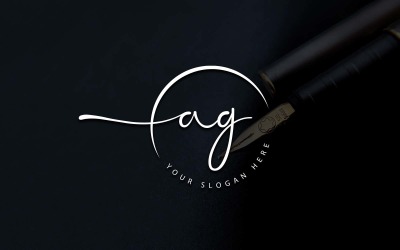 Design de logotipo de letra AG estilo estúdio de caligrafia
