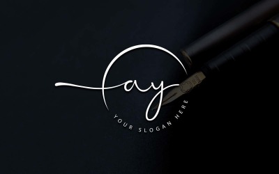 Design de logotipo de letra AY estilo estúdio de caligrafia