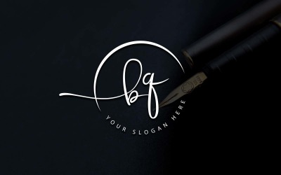 Design del logo della lettera BQ in stile studio di calligrafia