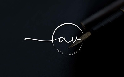 Kalligráfia Stúdió stílusú AV Letter Logo Design