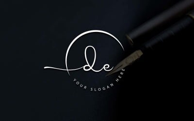 Kalligrafi Studio stil DE Letter Logotypdesign