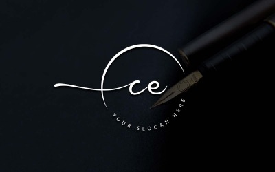 Kalligrafie Studio stijl CE brief Logo ontwerp
