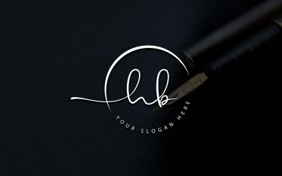 Design del logo della lettera HB in stile studio di calligrafia