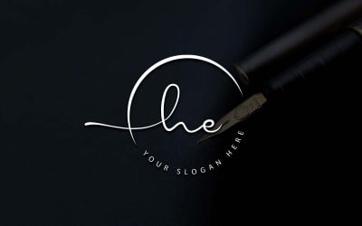 Дизайн логотипа студии каллиграфии в стиле HE Letter