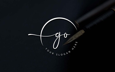 Дизайн логотипу студії каліграфії GO лист