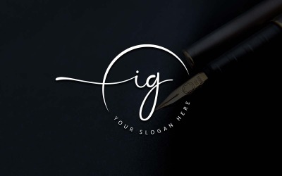 Création de logo de lettre IG de style studio de calligraphie