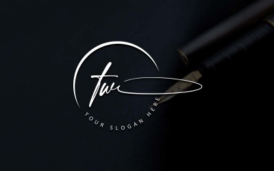 Kalligráfia Stúdió stílusú TW Letter Logo Design