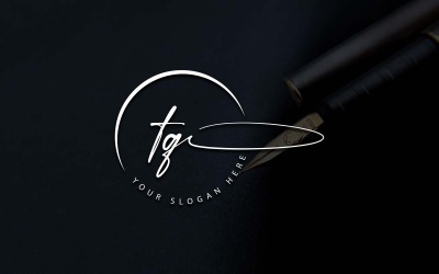 Kalligrafie-Studio-Stil TQ-Letter-Logo-Design