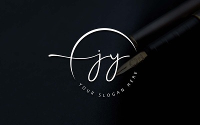 Kaligrafi Stüdyosu Tarzı JY Mektup Logo Tasarımı