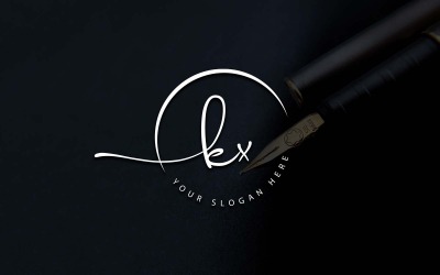 Kalligráfia Stúdió stílusú KX Letter Logo Design