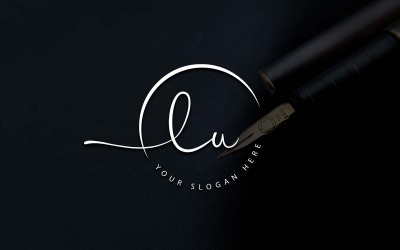 Design del logo della lettera LU in stile studio di calligrafia